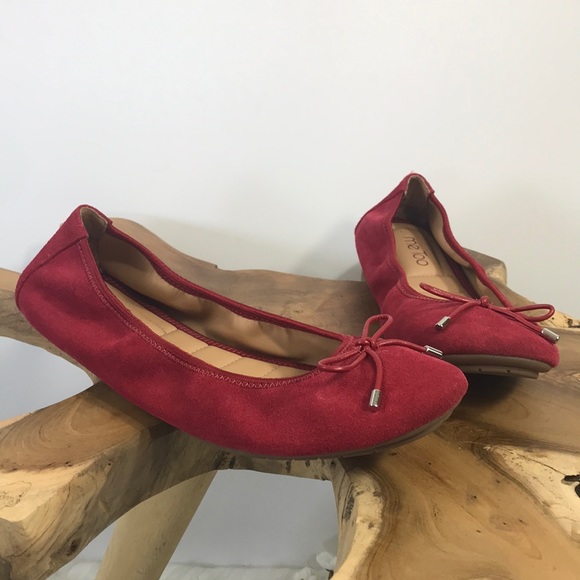 me too suede flats